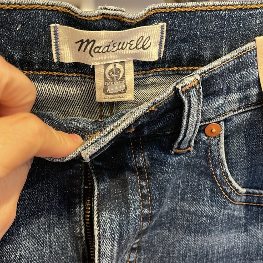“Madewell Dark Wash Stovepipe Slim Jeans | Women’s 27 | NWT Midrise inseam 31" - Picture 4 of 17